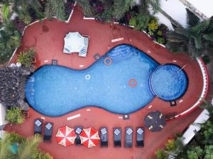 Silver Sands Sunshine - Angaara