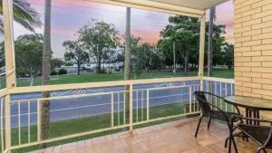 The Oasis - Sandstone Point