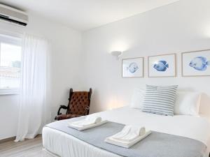 Charming house with pool and close to beaches #1946