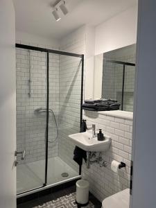 Zentrale, schöne Design-Wohnung im coolen Viertel