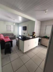 Casa com Piscina a 500m da Praia Ideal para Famílias em Guaratuba