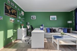 Lively Green Apartment in Wrocław with Balcony and Desk by Renters