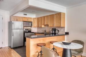 Nolita 1BR w Elevator Roof Deck nr SoHo NYC-907