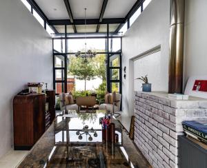 Leisure Isle 2 bedroom home with essential power.