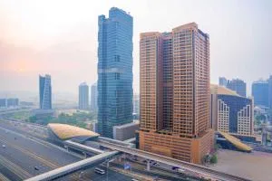 Mercure Dubai Barsha Heights Hotel Suites And Apartments - Dubai