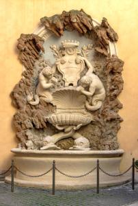 Trevi My Charming Holiday Home, at Trevi Fountain