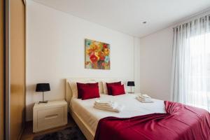Modern Apartment2 BedroomsPool