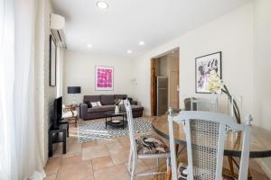 Bright- 1Bd 1Bth furnished - Sol
