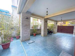 Kumari apartment