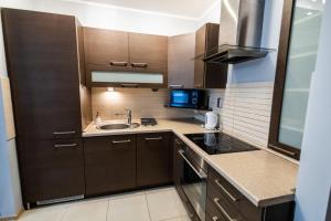 Garbaty Mostek by Rentoom