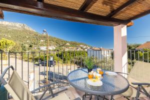 ByNos Pool - Primo Piano img49