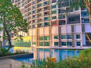 Duplex 4PX Free Parking @ ICITY, Near SOGO & ThemePark
