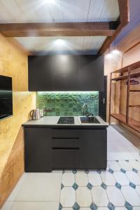 HB apartments Lado Asatiani