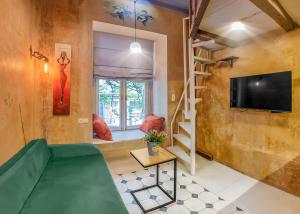 HB apartments Lado Asatiani