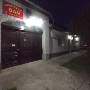 BAN apartmani