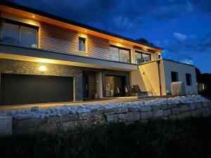 Magnifique Suite Takapuna 46p vue lac & montagne