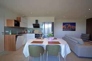 Magnifique Suite Takapuna 46p vue lac & montagne