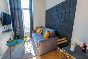 304 B Charming apartment refurbished super