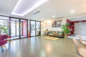 Hotels Comfort Aparthotel Marseille Prado : photos des chambres