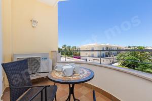 Apartment Mos