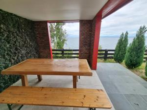 Ensenada Casa Orilla del Lago