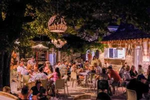 Mobil Home XXL 4 chambres - Medrose Camping - Valvignères