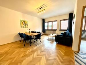 Apartmán č.5 v bankovním domě