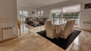 Costacabana - Villa Madison