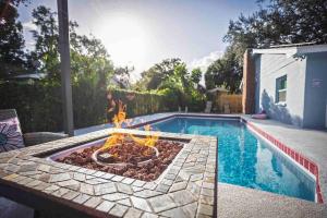 Heated Pool in Private House w/ Fire Pit