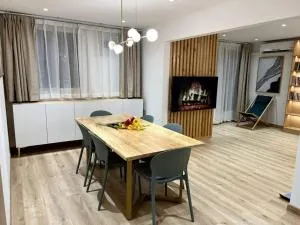 Perle au centre ville avec vue mer et montagne - La Providence