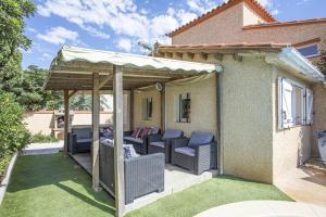 Villas Superbe Villa T5 avec piscine privee proche plage et commerces climatisation et wifi : photos des chambres