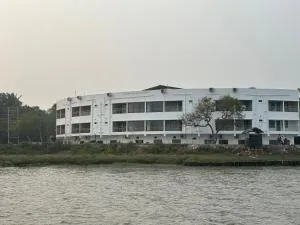 ICHHAMATI HOTEL AND RESTAURANT - Chāndpāra