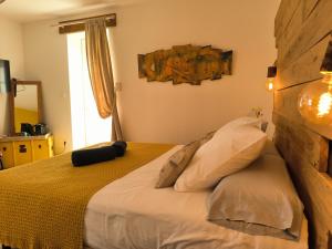 B&B / Chambres d'hotes LES BOHEMIELLES Chambre Mathilda : photos des chambres