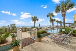 Aqua Resort Unit 407