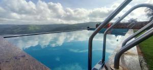 Photo of The Paramount V