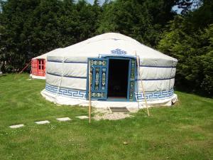 Tentes de luxe Rando-Yourte : photos des chambres