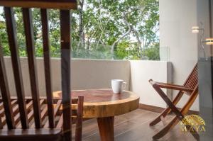 NHOA 211A Lux 2BR Condo Pool View in Aldea Zama