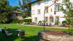 Tenuta Di Pratello 24, Emma Villas