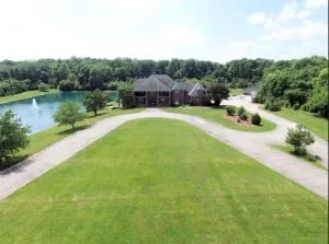 Paradise Home l Retreat and Event - Odon