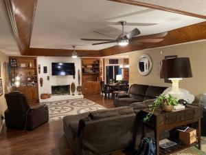 Three Bedroom Very Nice House - Bryant, AR