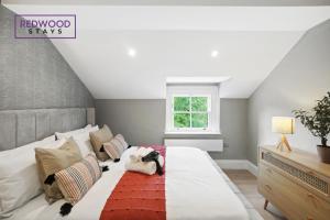 Top Quality 2 Bed 1 Bath Apartments For Contractors By Redwood Stays