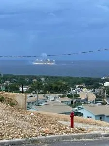 Sun Sand n Sea Sojourn - Williamsfield