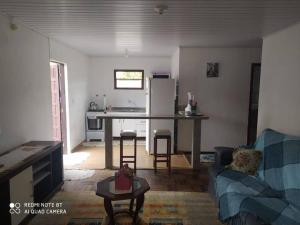 Casa no centro da cidade a 600 metros da praia.