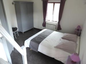 gîte composé de 2 maisons avec cheminée et sauna