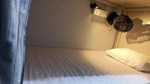 Saffron Dormitory Goregaon East