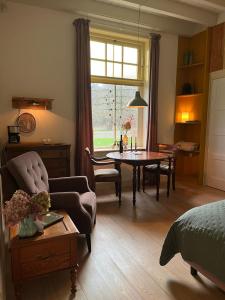 Erve Zonnehoeve B&B en Wijngaard