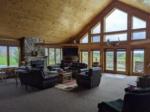 First Settlers Lodge - Linneus