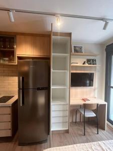 Studio Moderno em Pinheiros - 300m do Metrô e HC