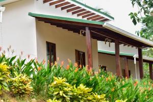 Tarcoles Birding Lodge