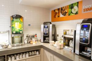 Hotels Holiday Inn Express Amiens by IHG : photos des chambres